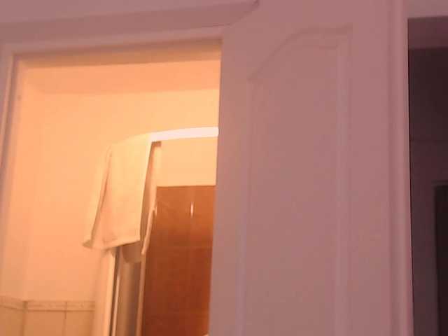 Simyhvn live cam on BongaCams