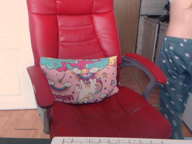 Simyhvn live cam on BongaCams