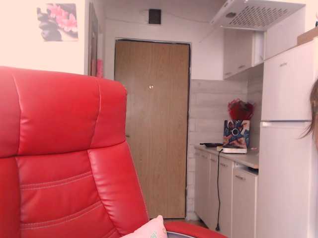 Simyhvn live cam on BongaCams