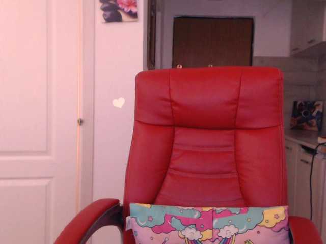 Simyhvn live cam on BongaCams