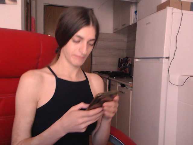 Simyhvn live cam on BongaCams
