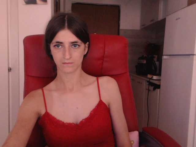 Simyhvn live cam on BongaCams