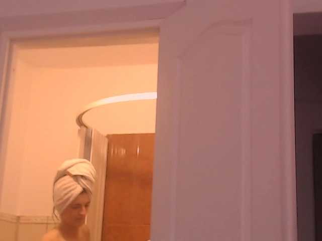 Simyhvn live cam on BongaCams