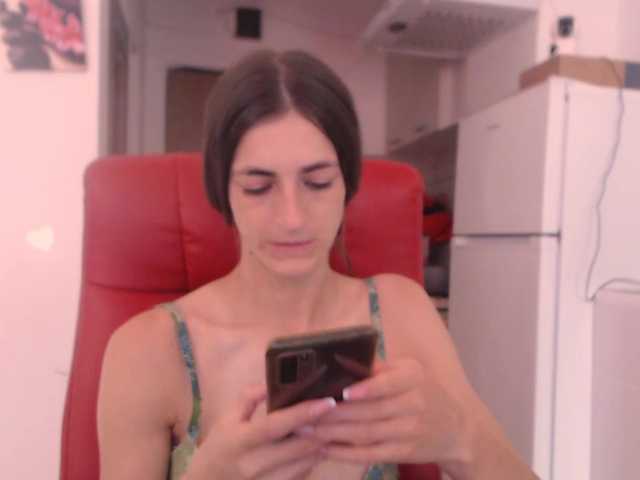 Simyhvn live cam on BongaCams