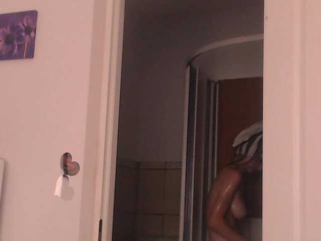 Simyhvn live cam on BongaCams