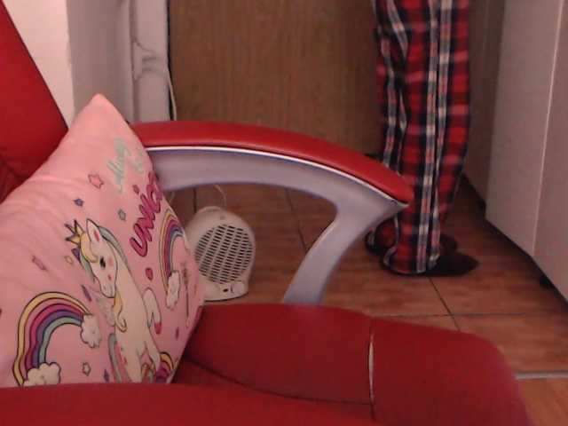 Simyhvn live cam on BongaCams