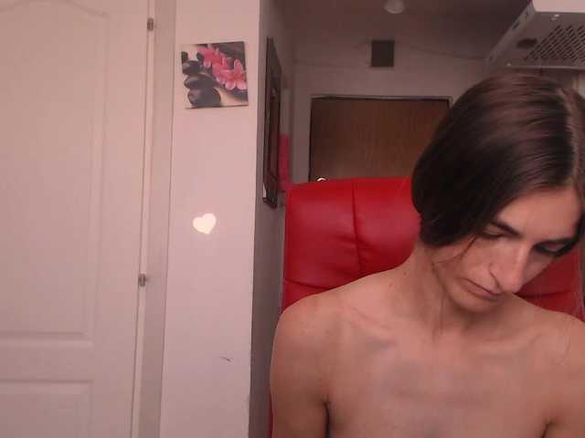 Simyhvn live cam on BongaCams