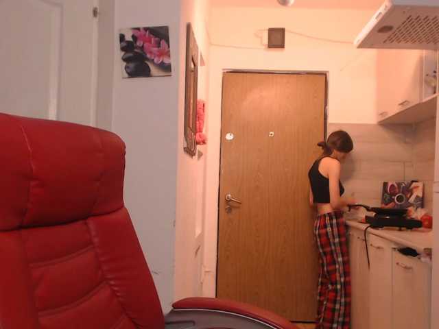 Simyhvn live cam on BongaCams