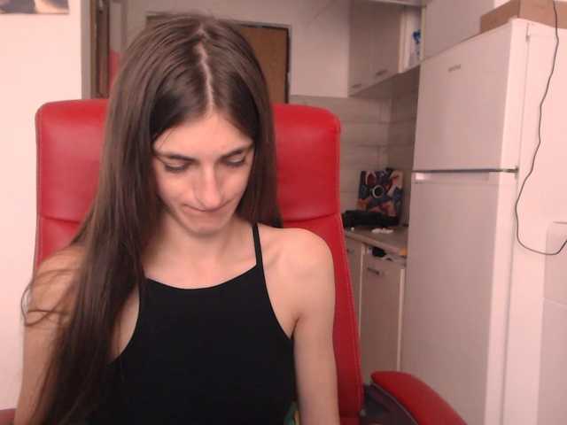 Simyhvn live cam on BongaCams