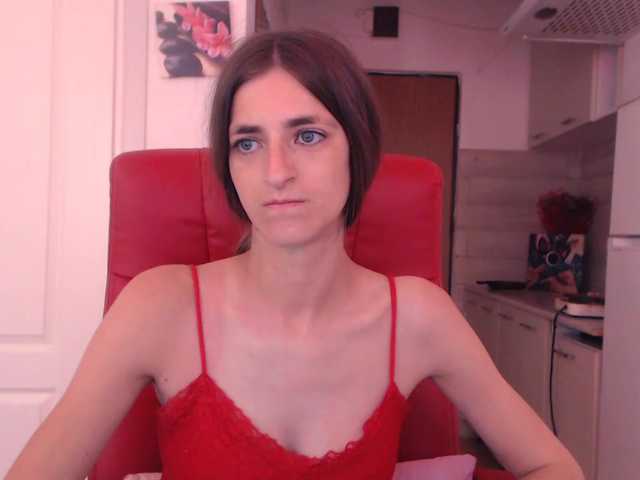 Simyhvn live cam on BongaCams