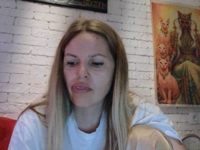 AngelAlone live cam on BongaCams
