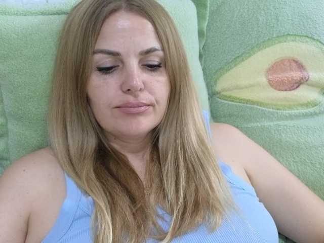 AngelAlone live cam on BongaCams