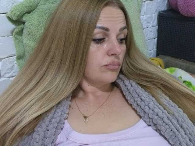 AngelAlone live cam on BongaCams