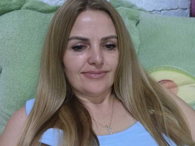 AngelAlone live cam on BongaCams