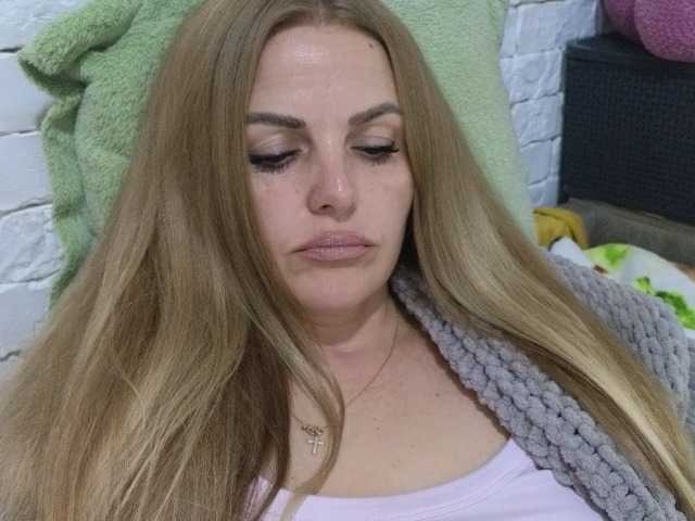 AngelAlone live cam on BongaCams