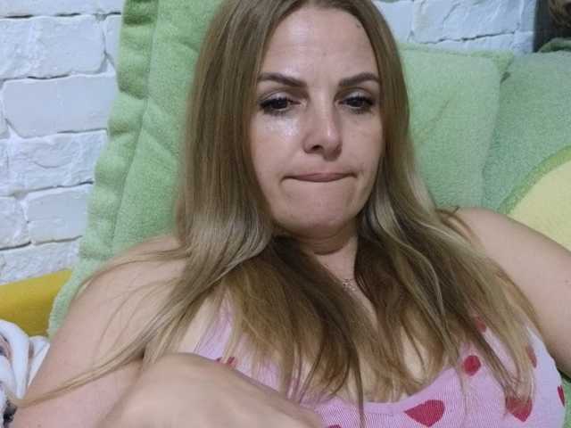 AngelAlone live cam on BongaCams