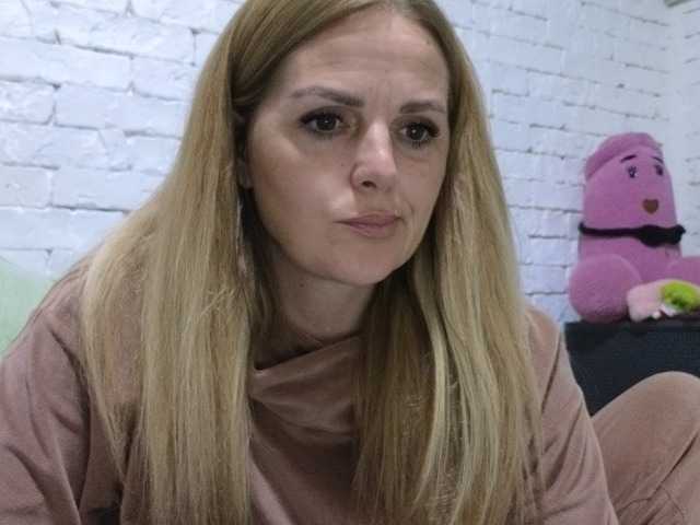 AngelAlone live cam on BongaCams