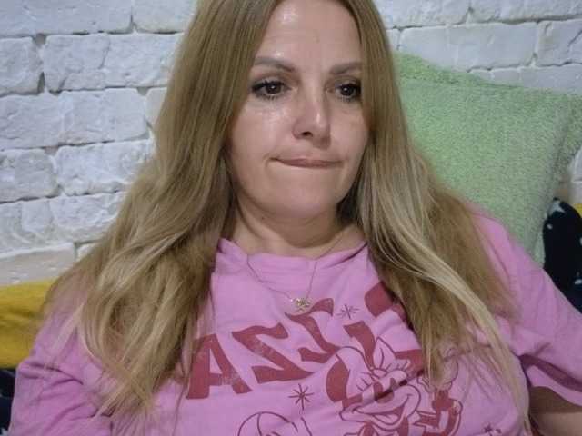 AngelAlone live cam on BongaCams