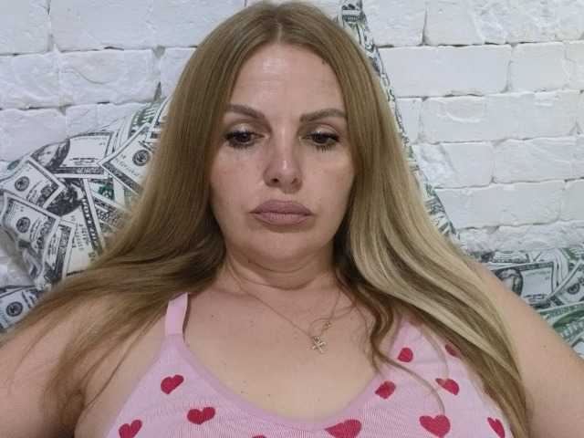 AngelAlone live cam on BongaCams