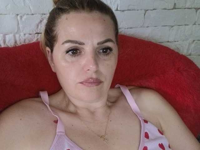 AngelAlone live cam on BongaCams