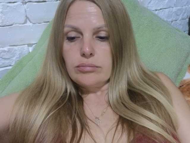 AngelAlone live cam on BongaCams