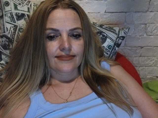 AngelAlone live cam on BongaCams