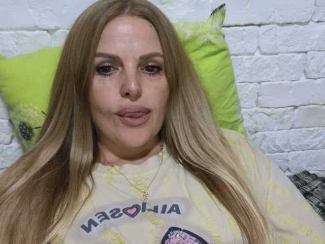 AngelAlone live cam on BongaCams