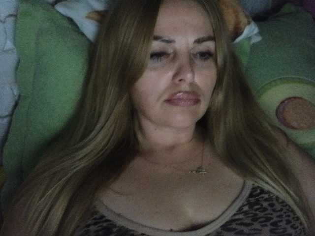 AngelAlone, en vivo ahora en BongaCams