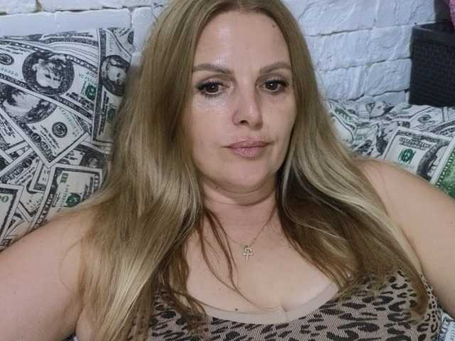 AngelAlone live cam on BongaCams