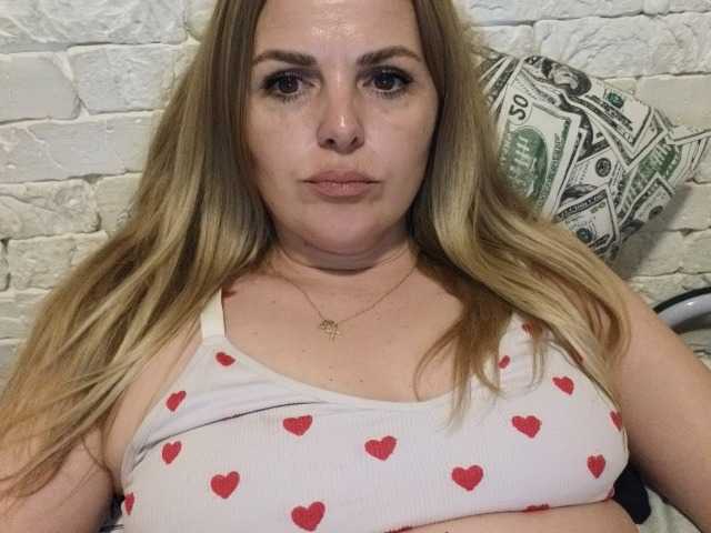 Angel_girllovemy live webcam show