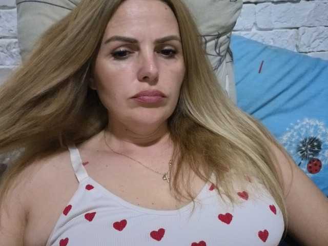 AngelAlone live cam on BongaCams