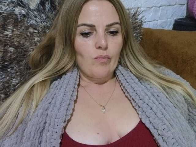 AngelAlone live cam on BongaCams