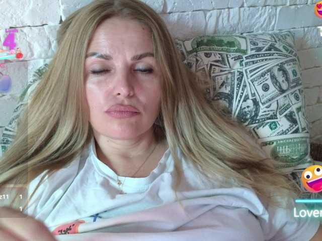 AngelAlone live cam on BongaCams