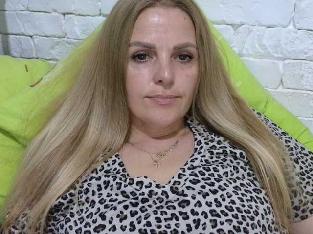 AngelAlone live cam on BongaCams