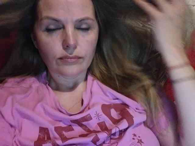 Angel_girllovemy webcam