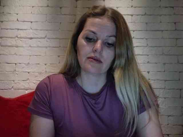 Angel_girllovemy webcam