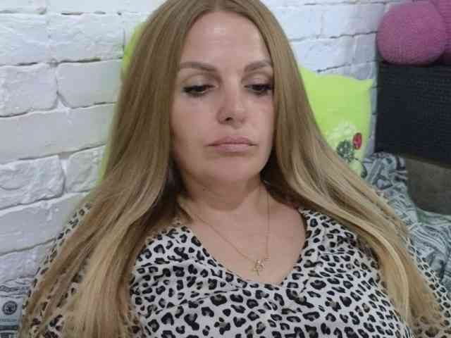 Angel_girllovemy webcam