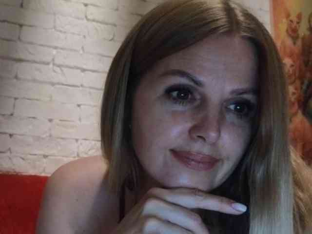 Angel_girllovemy webcam