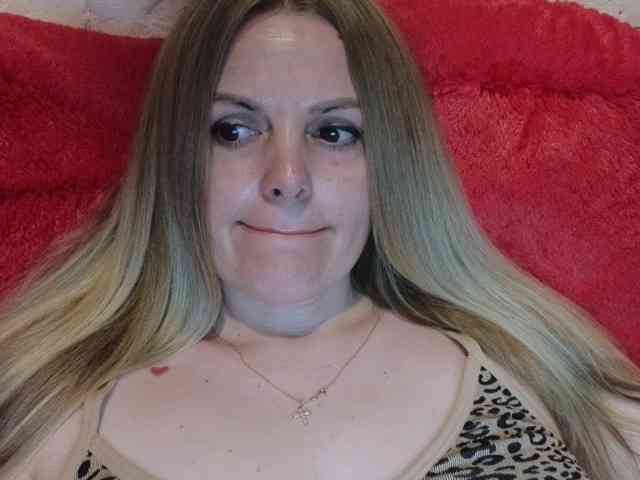 Angel_girllovemy webcam