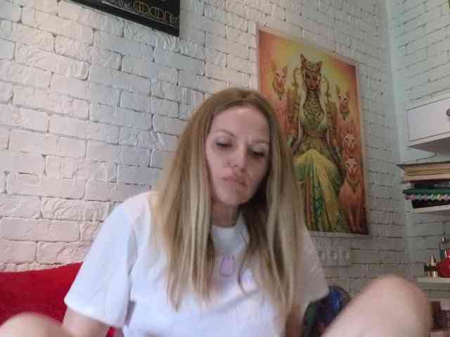 Angel_girllovemy webcam