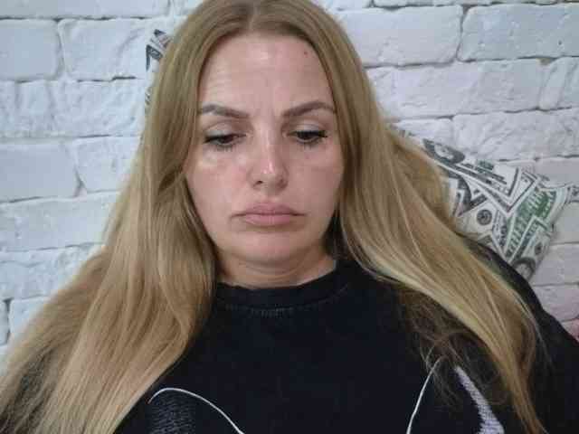 Angel_girllovemy webcam