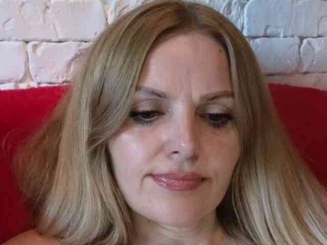 Angel_girllovemy webcam