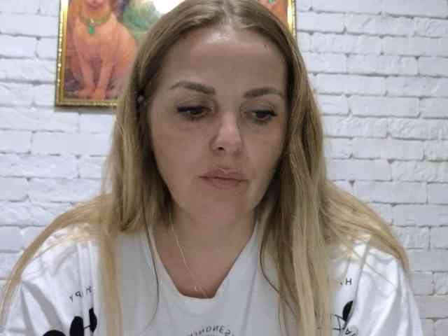 Angel_girllovemy webcam