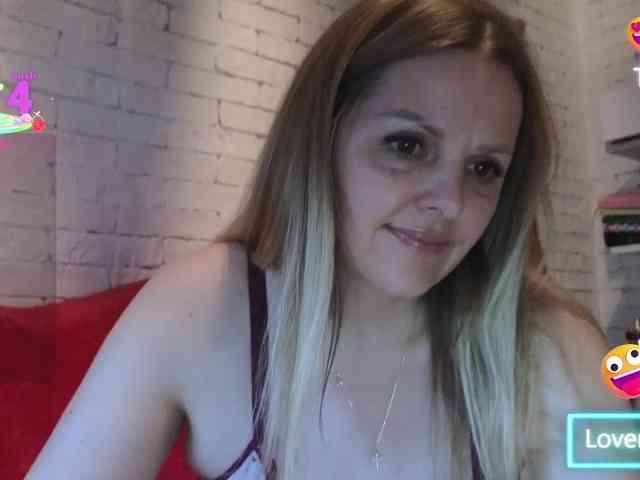 Angel_girllovemy webcam