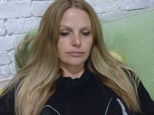 Angel_girllovemy webcam