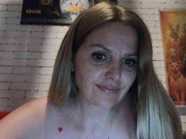 Angel_girllovemy webcam