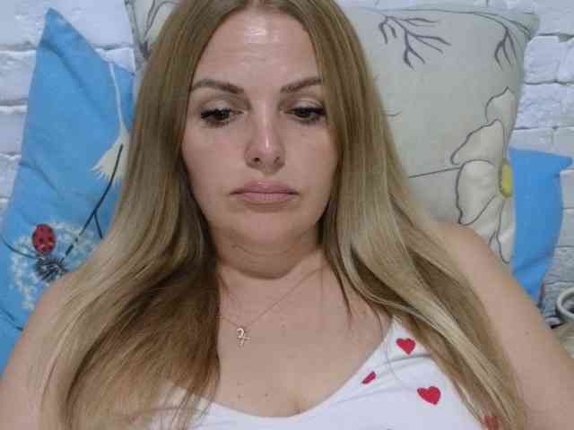 Angel_girllovemy webcam