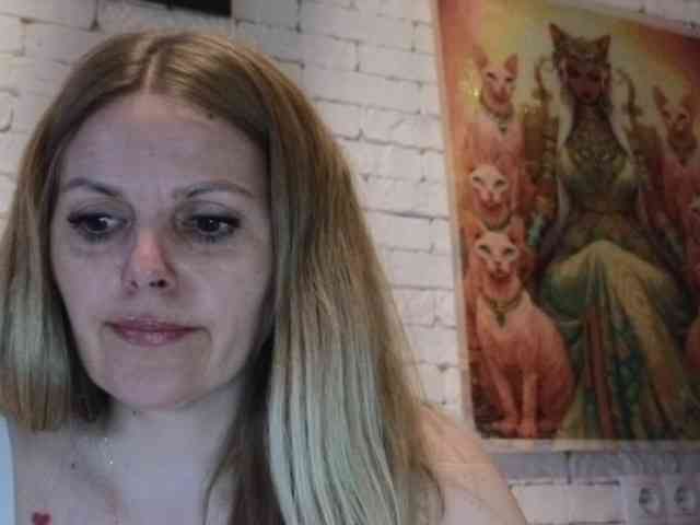 Angel_girllovemy webcam