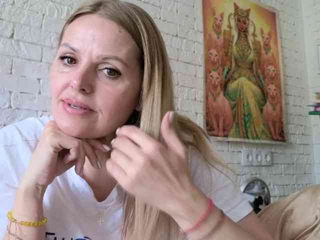 Angel_girllovemy webcam