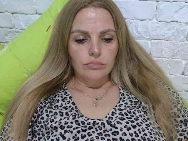 Angel_girllovemy webcam